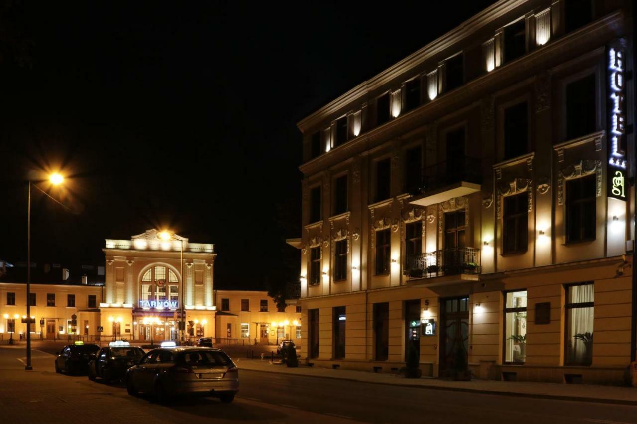 Hotel Gal Tarnów Dış mekan fotoğraf